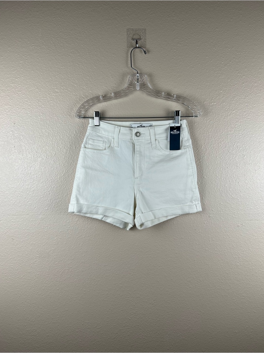 NWT Hollister Curvy High Rise White Denim Shorts W25